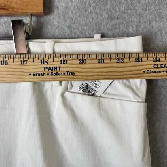 Limited White Pants Women’s Plus Size 22W Stretch Comfortable Ankle Pockets New - Picture 9 of 13